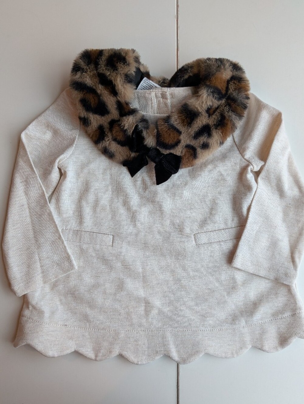 Isaac Mizrahi NY Baby Girls 12M Cream Top Removable Leopard Faux Fur Collar